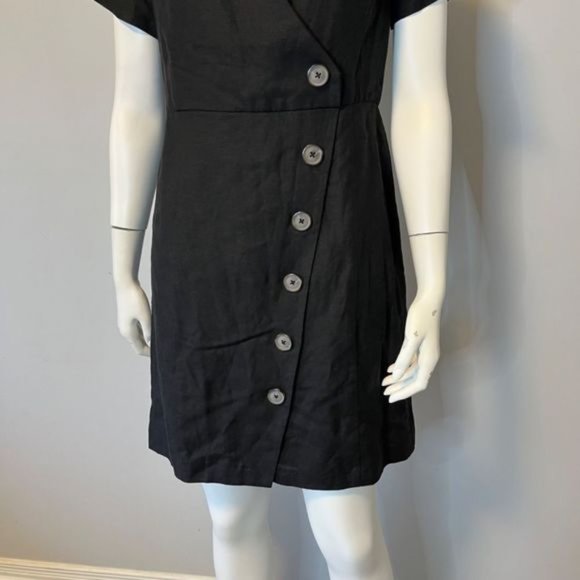 Ann Taylor Linen Blend Black dress V neckline and button front size 4 - Picture 10 of 10